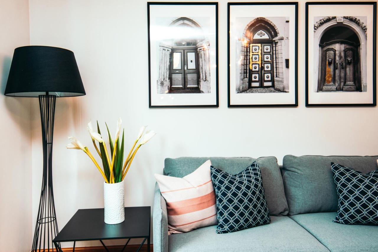 Tallinn City Apartments Freedom Square Bagian luar foto