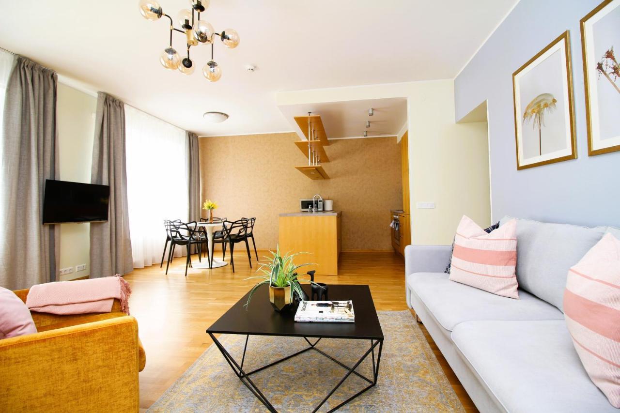 Tallinn City Apartments Freedom Square Bagian luar foto